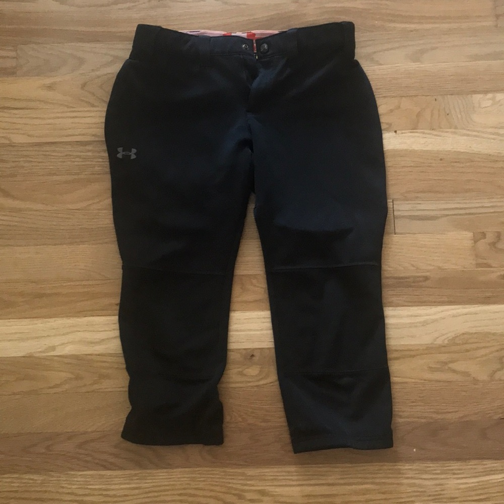 Under Armour cropped softball pants